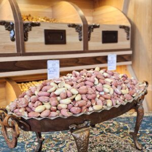 بادام زمینی آستانه