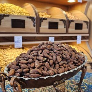 مغز بادام درختی پیاز جعفری