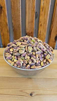 مغز پسته اکبری شور