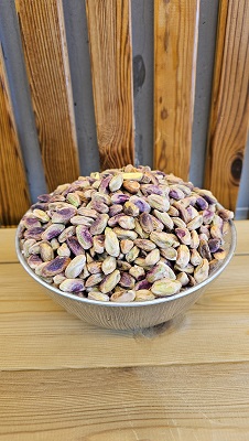 مغز پسته اکبری خام
