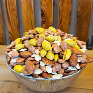 آجیل ۴تخم لوکس