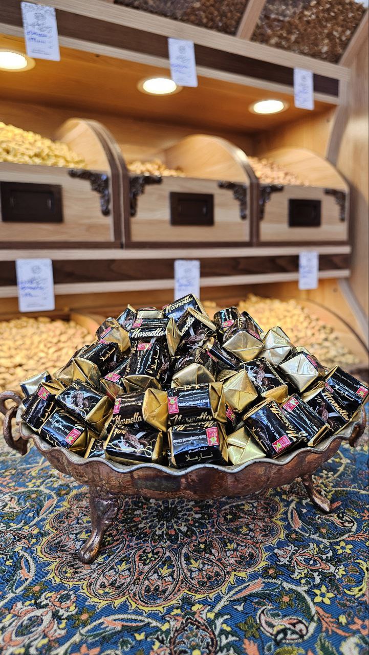 شکلات تلخ ۷۰ درصد نارملا