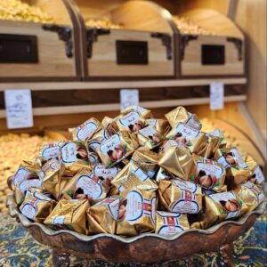 شکلات نارملا